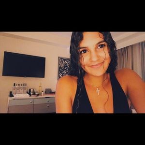 Meet your Posher, Karla